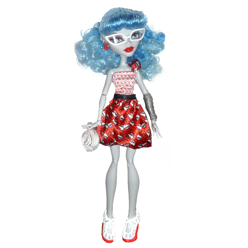 Ghoulia Yelps