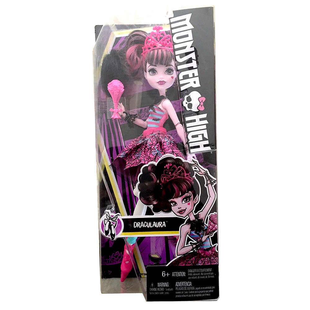 Draculaura
